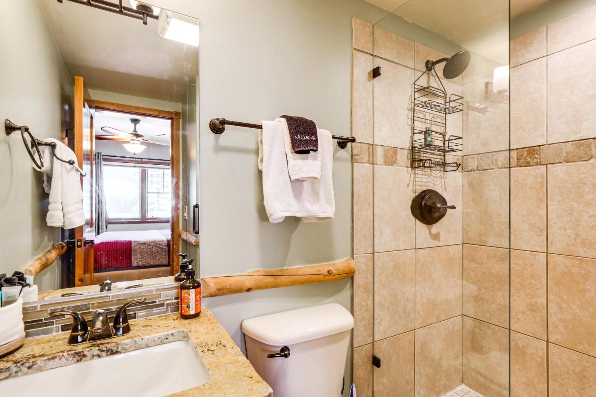 Breck Condo With Pool And Hot Tub Access Walk To Lift Брекенридж Экстерьер фото