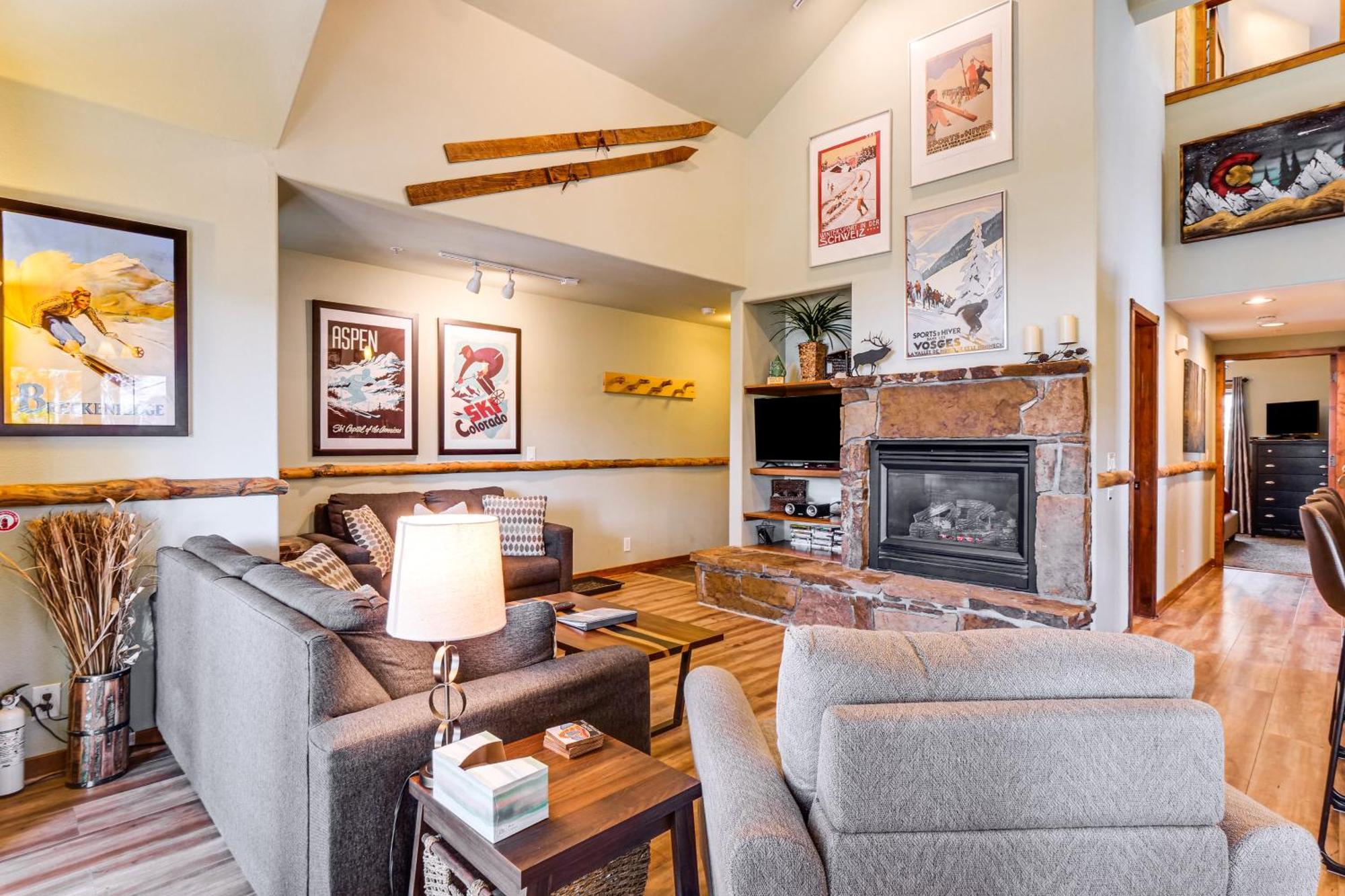 Breck Condo With Pool And Hot Tub Access Walk To Lift Брекенридж Экстерьер фото